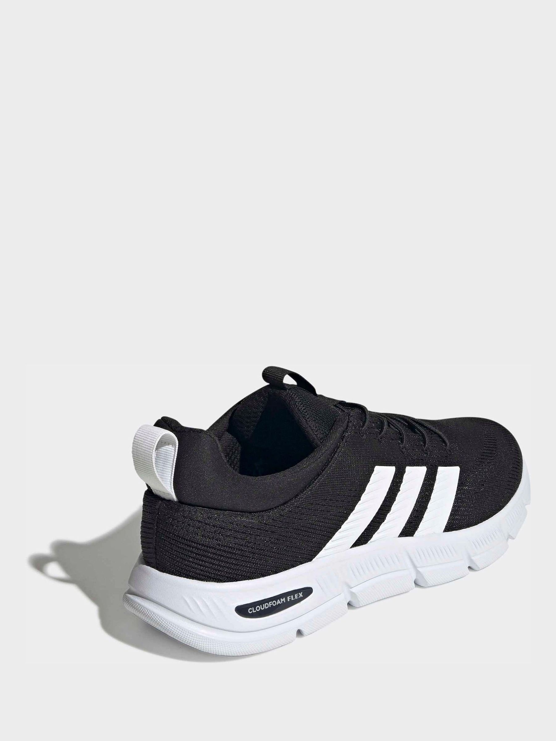 black and white adidas cloud foam