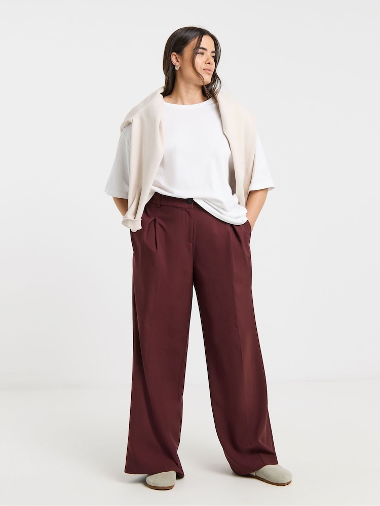 Simply Be Burgundy Elastic Back Pleated Wide Leg Trousers - Image 4 of 4 Simply Be Burgundy Elastic Back Pleated Wide Leg Trousers - Image 4 of 4