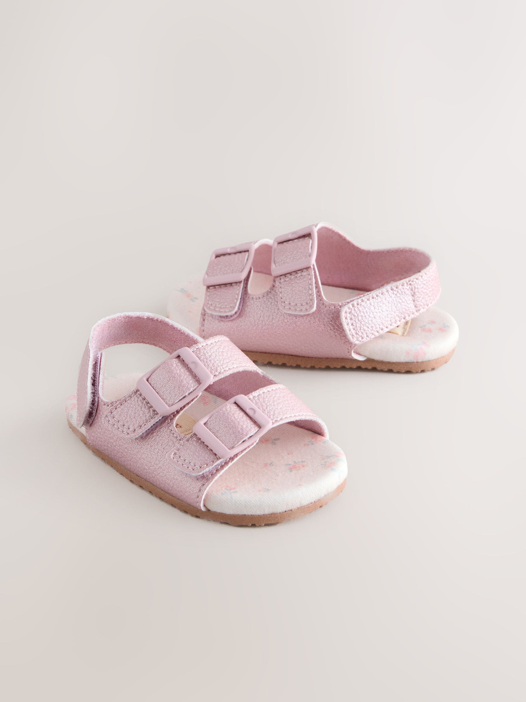 【ほぼ新品】Moment pink kids girl stina Buy Pink Shimmer Touch and Fasten Baby Sandals (0-24mths) from