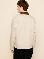 ניטרלי - Cotton Shacket with Faux Suede Collar - תמונה 3 מתוך 9