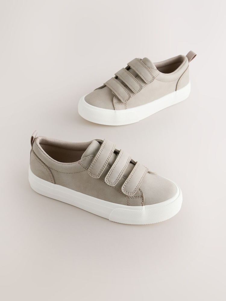 Neutral - Smarte Turnschuhe mit Klettverschluss - Bild 1 von 5