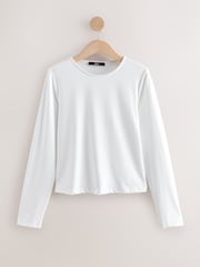 أبيض - بلوزة بكُم طويل وياقة دائرية أنيقة وناعمة الملمس مصنوعة من النايلون - صورة 6 من 8