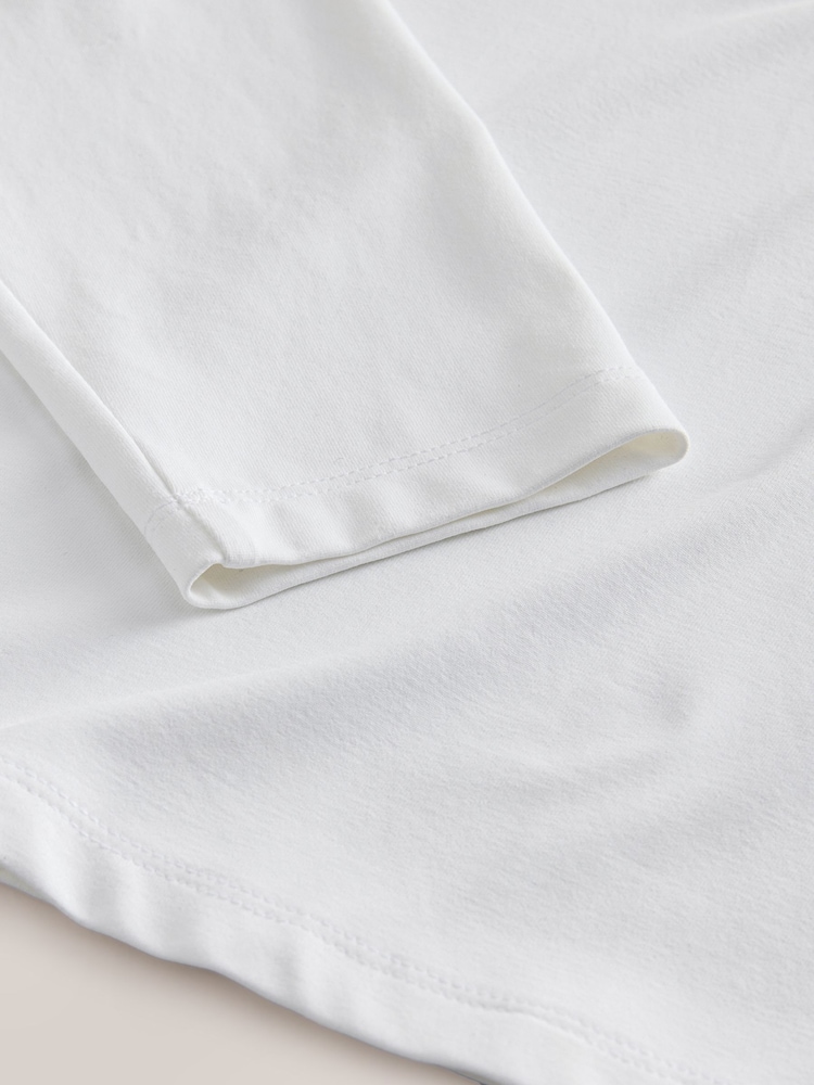 أبيض - بلوزة بكُم طويل وياقة دائرية أنيقة وناعمة الملمس مصنوعة من النايلون - صورة 8 من 8