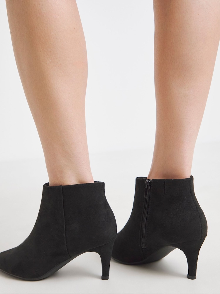 JD Williams Black Extra Wide Fit Kitten Heel Pointed Toe Shoes Boots - Image 2 of 4
