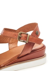 Moda in Pelle Kapur Cross Strap Wedge White Sandals - Image 4 of 4