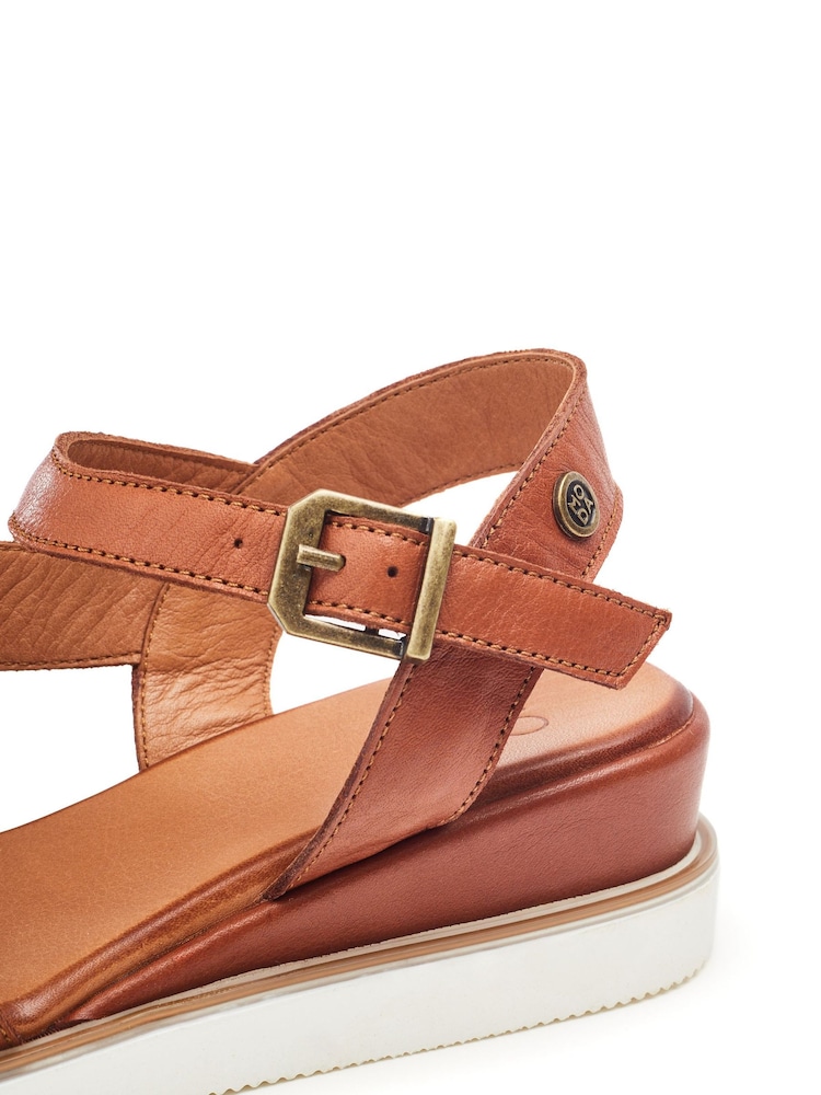 Moda in Pelle Kapur Cross Strap Wedge White Sandals - Image 4 of 4