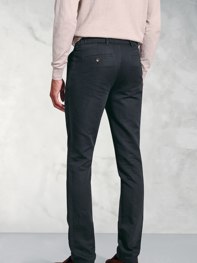 Brook Taverner Blue Single Pleat Tapered-Leg Linen Cotton Trousers - Image 2 of 3