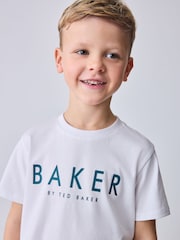 طقم تيشرت وشورت بطبعة كاملة باللون الأزرق من Baker by Ted Baker - صورة 9 من 18