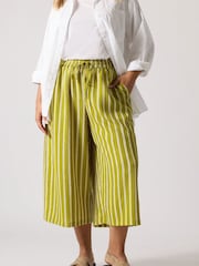 Yours Curve Green Woven Midaxi Culottes - Image 1 of 5