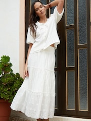 Another Sunday Broderie Tiered Pull On Midi Skirt - Bild 2 von 4