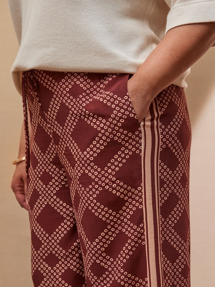 Live Unlimited Brown Geo Print Wide Leg Trousers - Image 5 of 5 Live Unlimited Brown Geo Print Wide Leg Trousers - Image 5 of 5