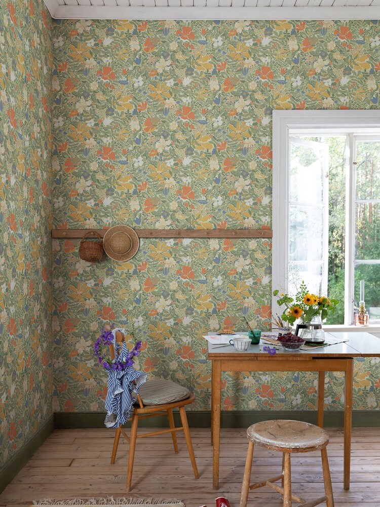 Galerie Green Sommarang 2 Floral Print A4 Wallpaper Sample - Image 1 of 2 Galerie Green Sommarang 2 Floral Print A4 Wallpaper Sample - Image 1 of 2