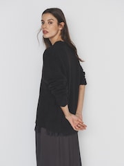 The Set 3 Pack 2 Pack Knitted V-Neck Jumpers With Wool Soft Pink/Cream/Chocolate Brown - Image 3 of 6