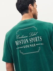 Grün - Abercrombie & Fitch Back Graphic Print Crew Neck T-Shirt - Bild 6 von 8