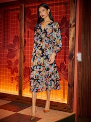 Yumi Black Floral Print Foil Ruched Midi Dress With Split Hemline - Image 2 of 5