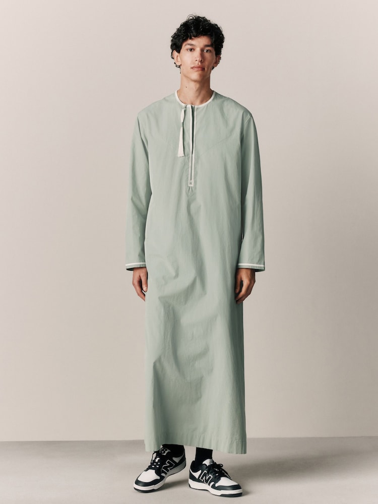 Green Thobe Shirt - Image 2 of 4 Green Thobe Shirt - Image 2 of 4