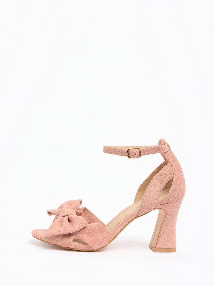 Antelina Nude Rosa - Sandalias de verano con tacón medio de bloque y detalle de lazo de Friends Like These - Imagen 5 de 5 Antelina Nude Rosa - Sandalias de verano con tacón medio de bloque y detalle de lazo de Friends Like These - Imagen 5 de 5