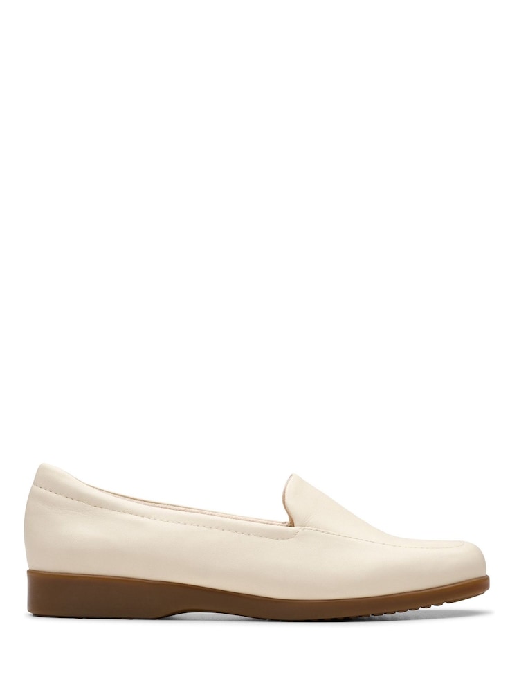 Clarks Cream Georgia Shoes - Image 1 of 7