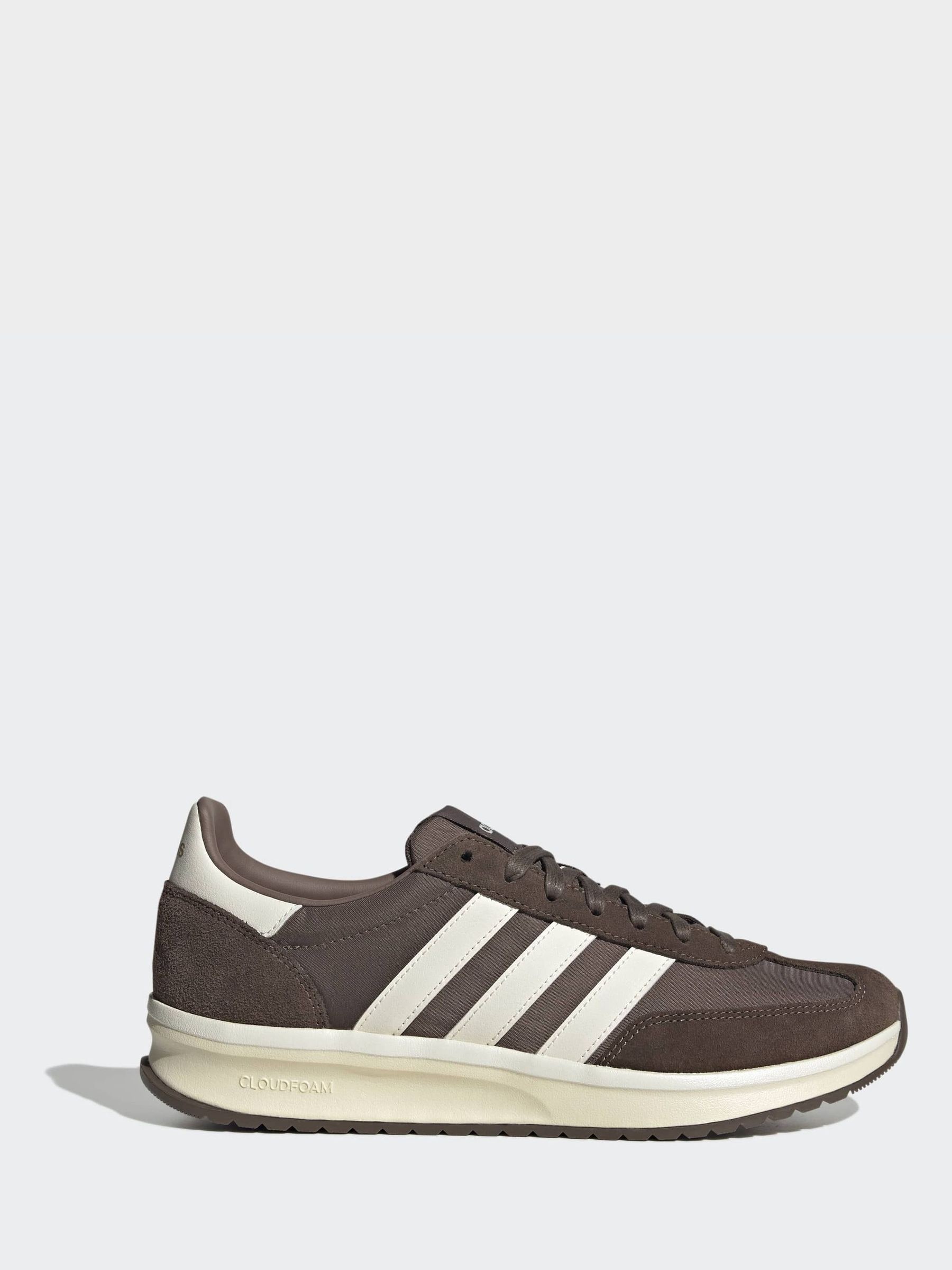 Next：日本 ブラウン - adidas Run 70s 2.0 スニーカー from Next Japan