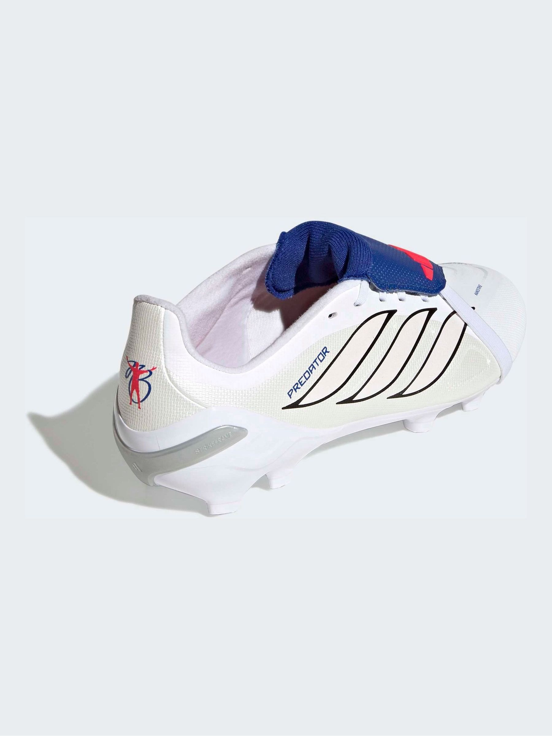 Next：日本 ホワイト - adidas Predator League 折り返しタン ファーム