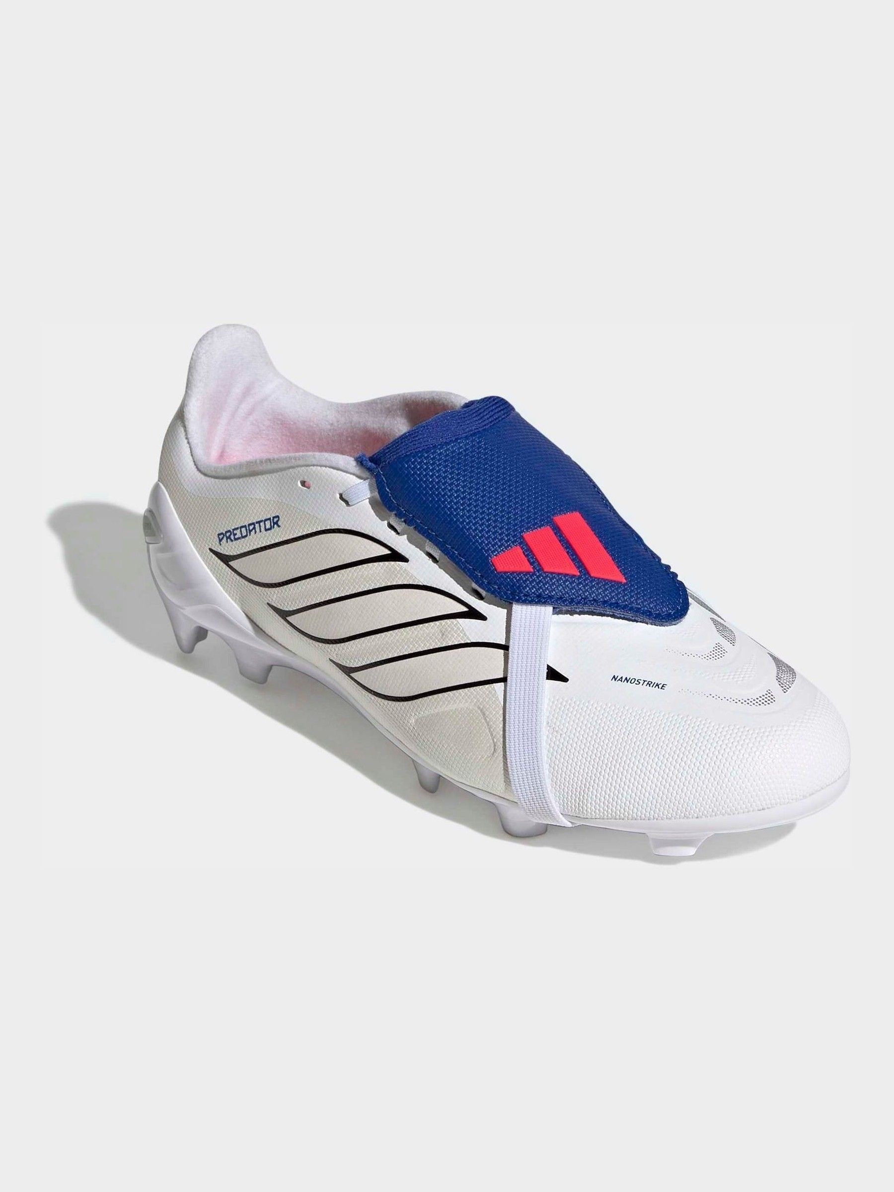 Next：日本 ホワイト - adidas Predator League 折り返しタン ファーム