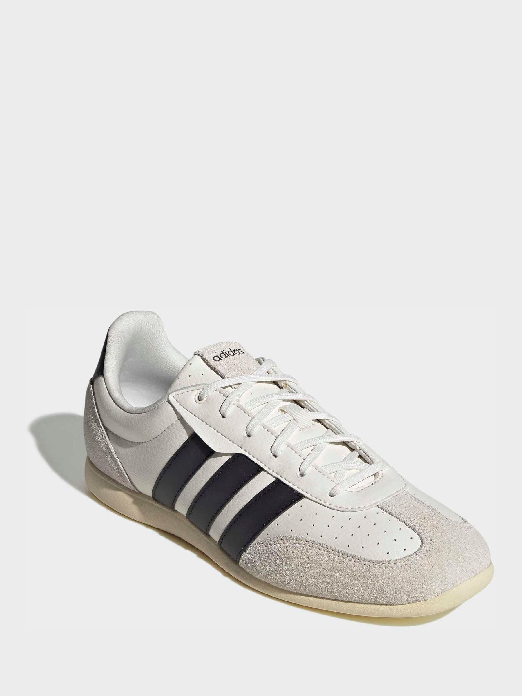 Next：日本 ホワイト / ブラック - adidas バレダロースニーカー from