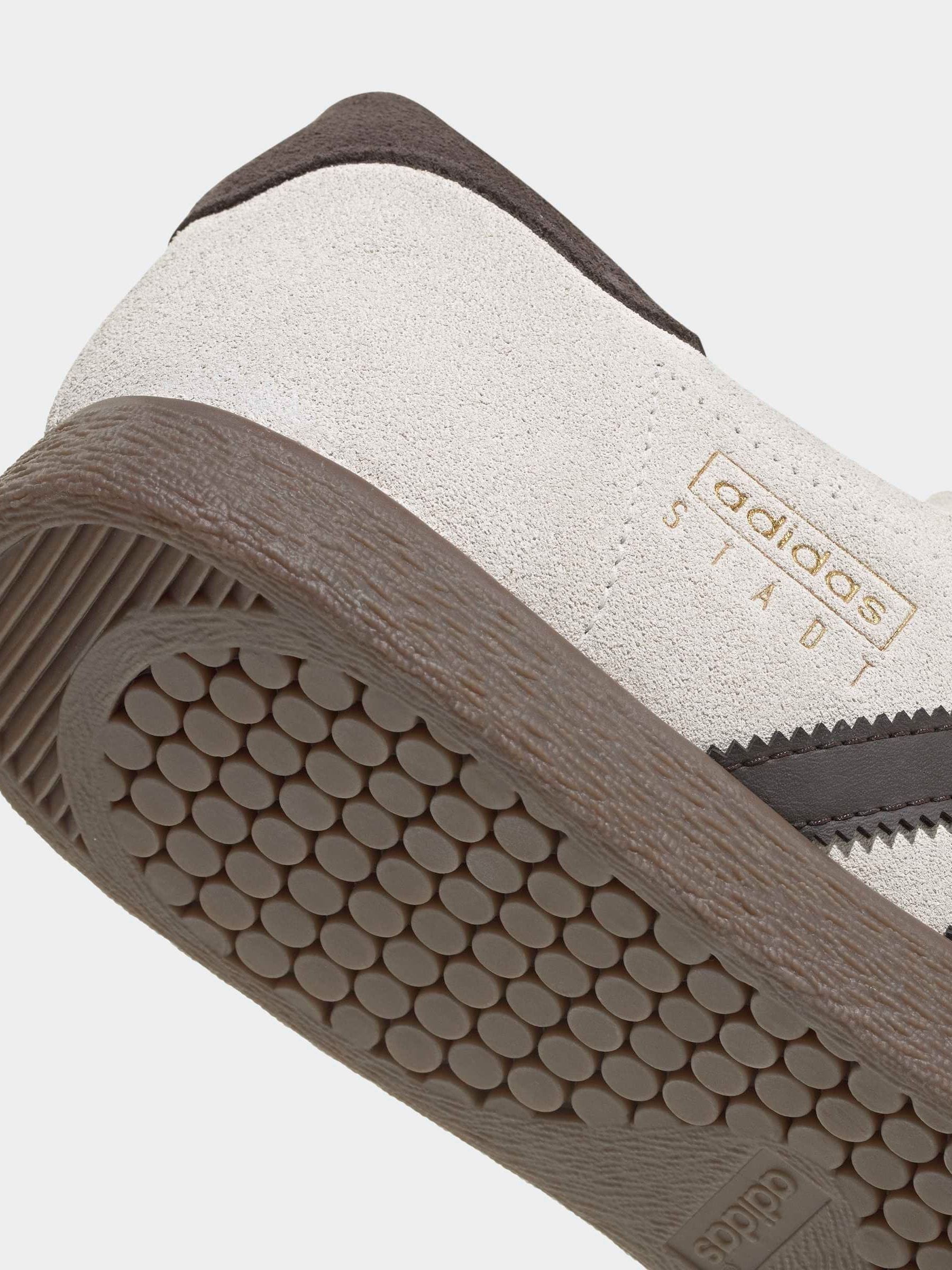 Next：日本 ホワイト - adidas Originals Stadt スニーカー from Next