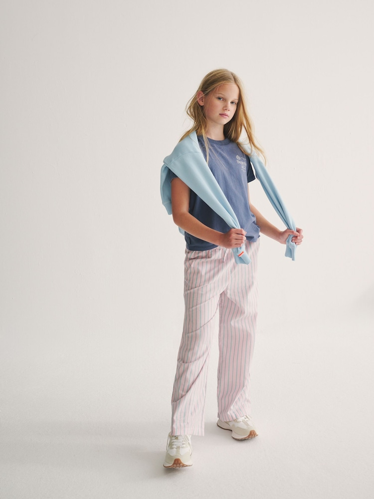 Pink/Blau - Superdry T-Shirt and Stripe Trouser Set - Bild 2 von 9