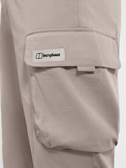 بنطلون كارغو عملي من Berghaus - صورة 5 من 6
