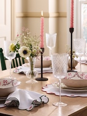 Nina Campbell Set of 4 Clear Embossed Swirl Wine Glasses - Image 5 of 5