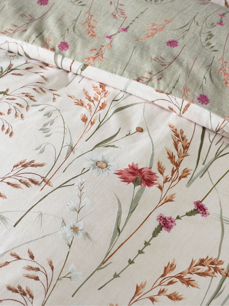 Catherine Lansfield Brushed Grasmere Floral Print Reversible Duvet Cover Set - صورة 4 من 4