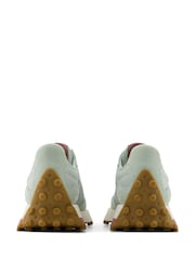 New Balance Green Womens 327 Trainers - Image 7 of 8