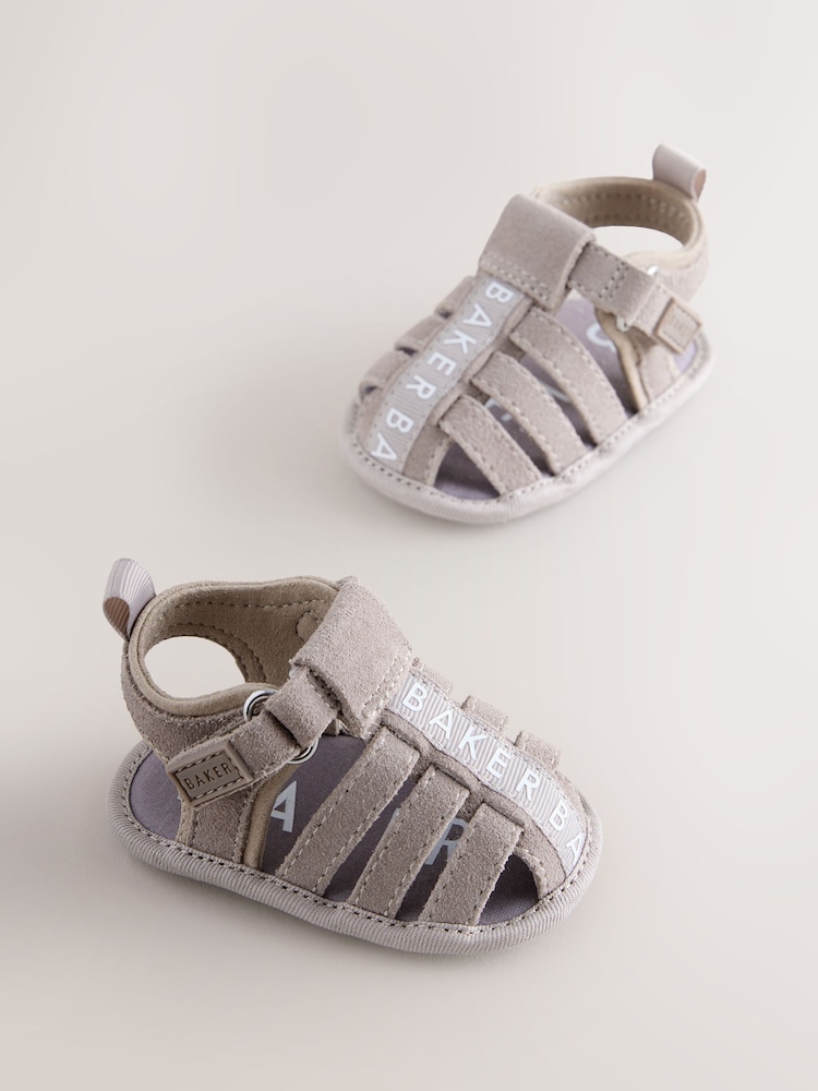رمادي - Baker by Ted Baker Baby Fisherman Padders Sandals - صورة 1 من 5 رمادي - Baker by Ted Baker Baby Fisherman Padders Sandals - صورة 1 من 5