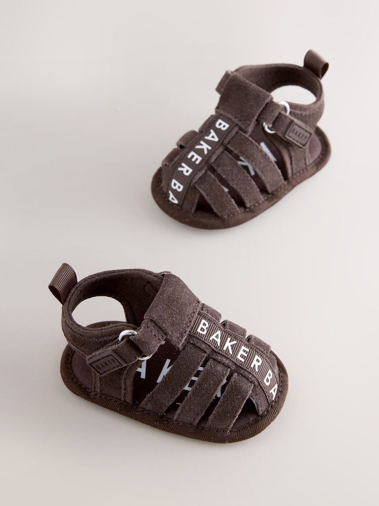 شوكولاتة - Baker by Ted Baker Baby Fisherman Padders Sandals - صورة 1 من 5 شوكولاتة - Baker by Ted Baker Baby Fisherman Padders Sandals - صورة 1 من 5