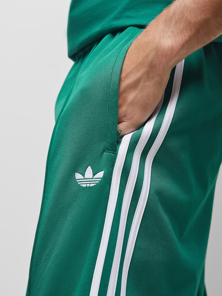 adidas Originals Green Baggy Track Joggers - Image 4 of 4