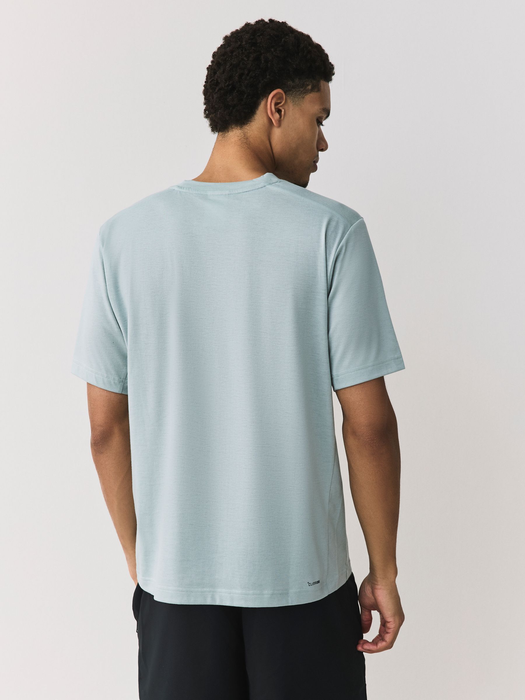 Next：日本 ミントグリーン - adidas ワークアウト エッセンシャルズ