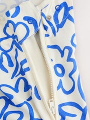 ブルー / ホワイト フローラル - 0.5 Tog ノースリーブ ベビー スリープバッグ - 画像 6 / 6