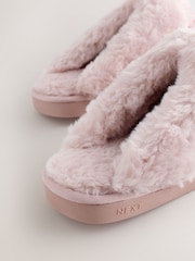 وردي - شبشب حذاء مفتوح من الخلف شمواه مبطن بفرو صناعي بشكل قلب - صورة 9 من 9