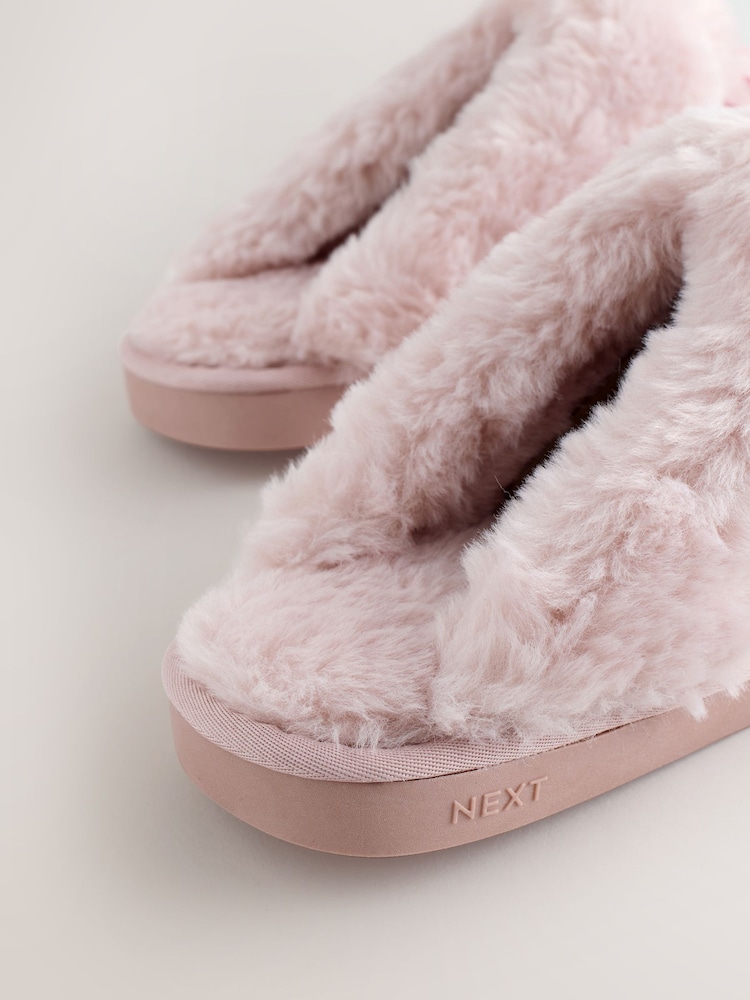 وردي - شبشب حذاء مفتوح من الخلف شمواه مبطن بفرو صناعي بشكل قلب - صورة 9 من 9