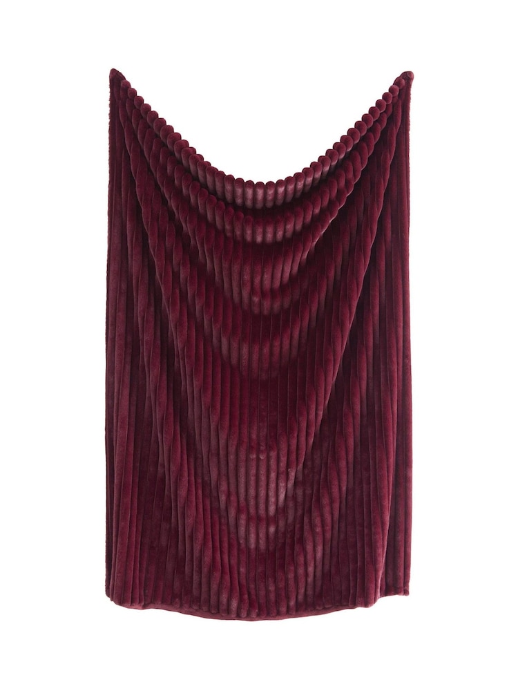 Appletree Burgundy Morritz Faux Fur Bedspread - Image 2 of 4