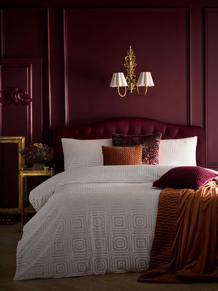 Laurence Llewelyn-Bowen Cream Emile Jacquard Duvet Cover Set - Image 4 of 4 Laurence Llewelyn-Bowen Cream Emile Jacquard Duvet Cover Set - Image 4 of 4