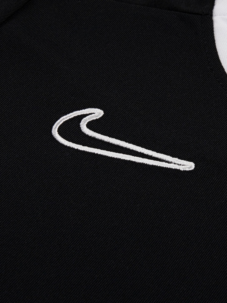 Nike Black Infant Academy 25 T-Shirt And Shorts Set - Image 5 of 5 Nike Black Infant Academy 25 T-Shirt And Shorts Set - Image 5 of 5
