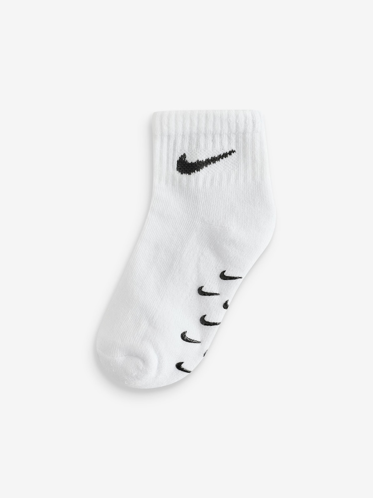 Nike White Multi Gripper Socks 3 Pack - Image 4 of 4
