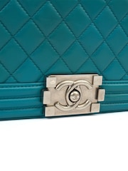 Chanel Green Boy Medium Shoulder Bag - Image 6 of 7