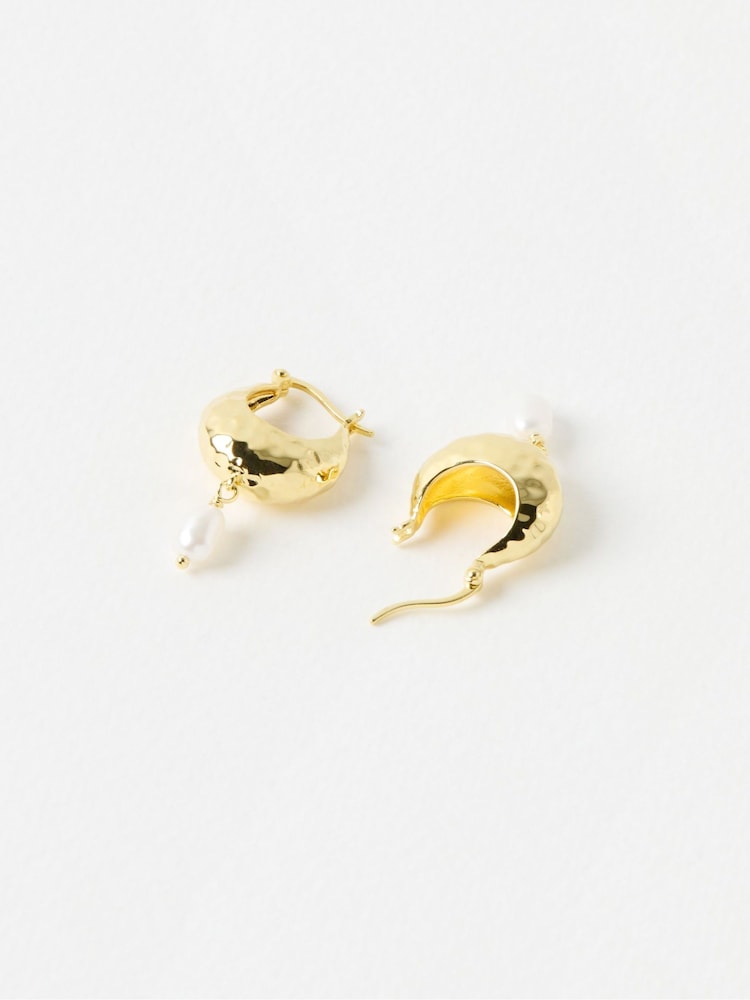 Oliver Bonas Gold Tone Penelope Hammered Pearl Drop Earrings - Image 2 of 3 Oliver Bonas Gold Tone Penelope Hammered Pearl Drop Earrings - Image 2 of 3