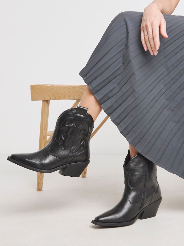 Negro - Simply Be Embroidered Ankle Western Boots - Imagen 1 de 4