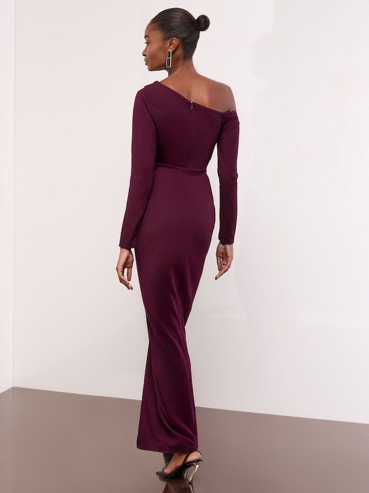 Lipsy Burgundy Red Petite Long Sleeve Off The Shoulder Gathered Waist Maxi Dress - Image 4 of 4 Lipsy Burgundy Red Petite Long Sleeve Off The Shoulder Gathered Waist Maxi Dress - Image 4 of 4