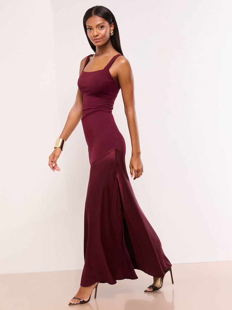 Lipsy Burgundy Red Petite Satin Mix Structured Fishtail Bridesmaid Maxi Dress - Image 2 of 5