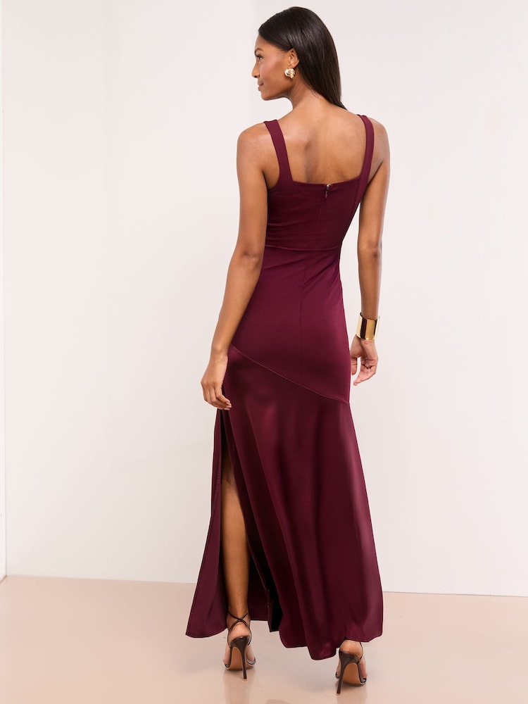 Lipsy Burgundy Red Petite Satin Mix Structured Fishtail Bridesmaid Maxi Dress - Image 5 of 5