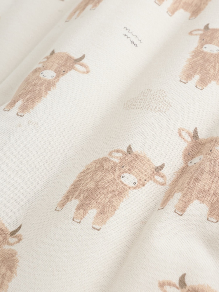 Neutral Hamish The Highland Cow 2.5 Tog Sleevless Baby Sleepbag - Image 8 of 8